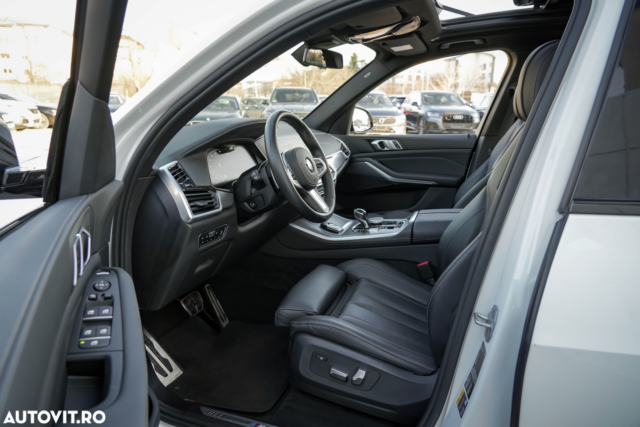 BMW X5 xDrive45e - 29