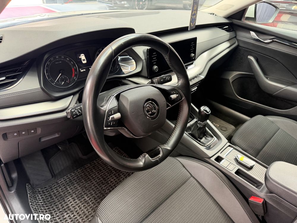 Skoda Octavia 2.0 TDI Ambition - 12