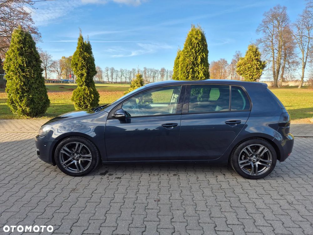 Volkswagen Golf 1.6 TDI Highline - 4