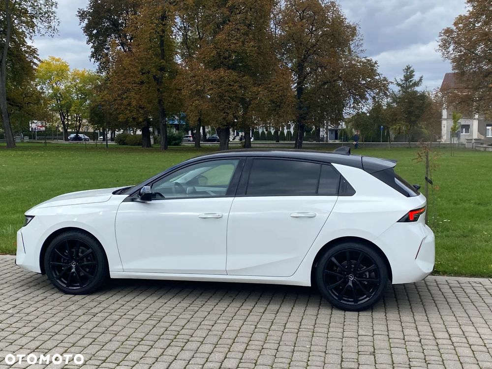 Opel Astra 1.2 Turbo Business Edition - 14