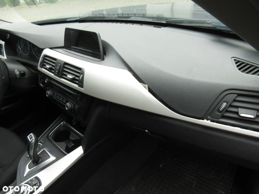 Deska rozdzielcza kokpit konsola BMW F30 F31 F32 F33 F34 F36 F80 F82 Czarna Oryginał - 6