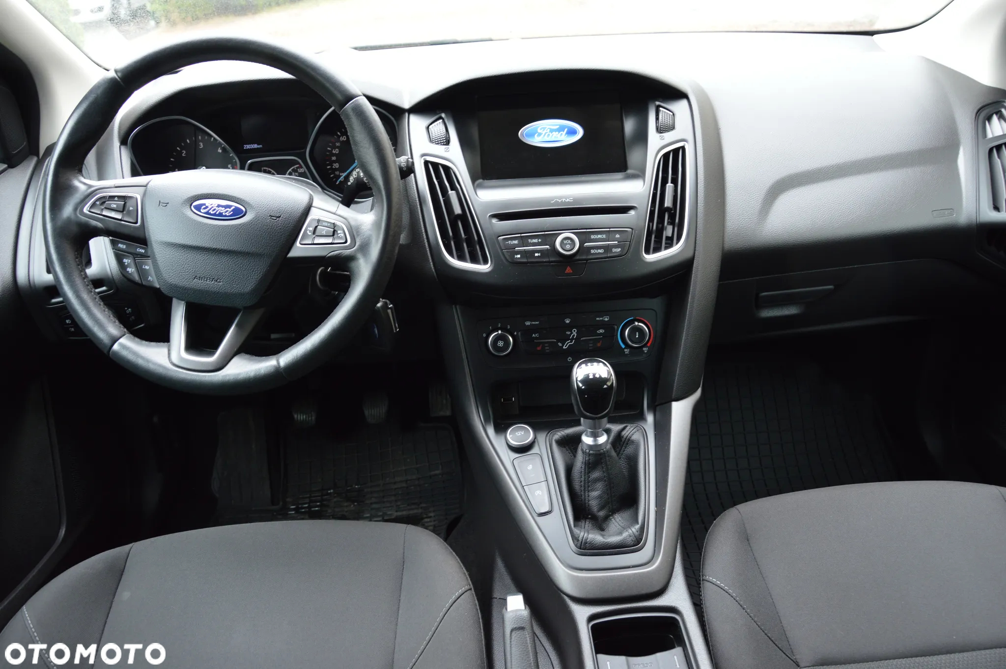 Ford Focus - 6