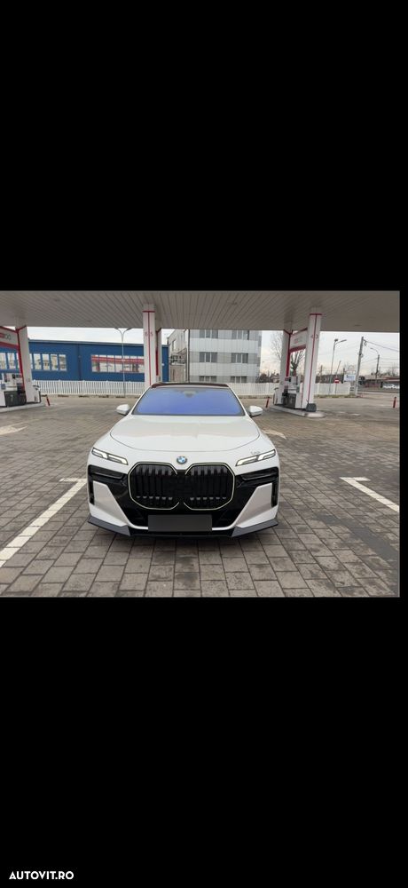 BMW Seria 7 740Le xDrive iPerformance - 4