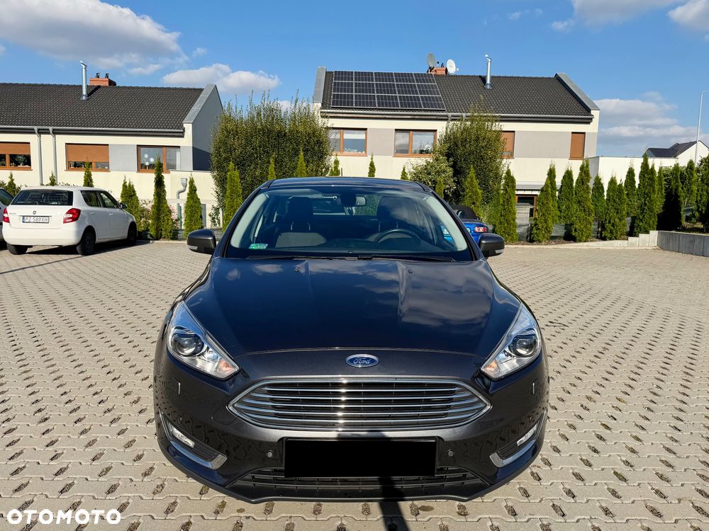 Ford Focus 1.5 EcoBoost Titanium ASS - 2