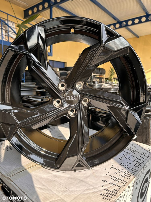 Nowe felgi alu Audi 19 cali czarny połysk