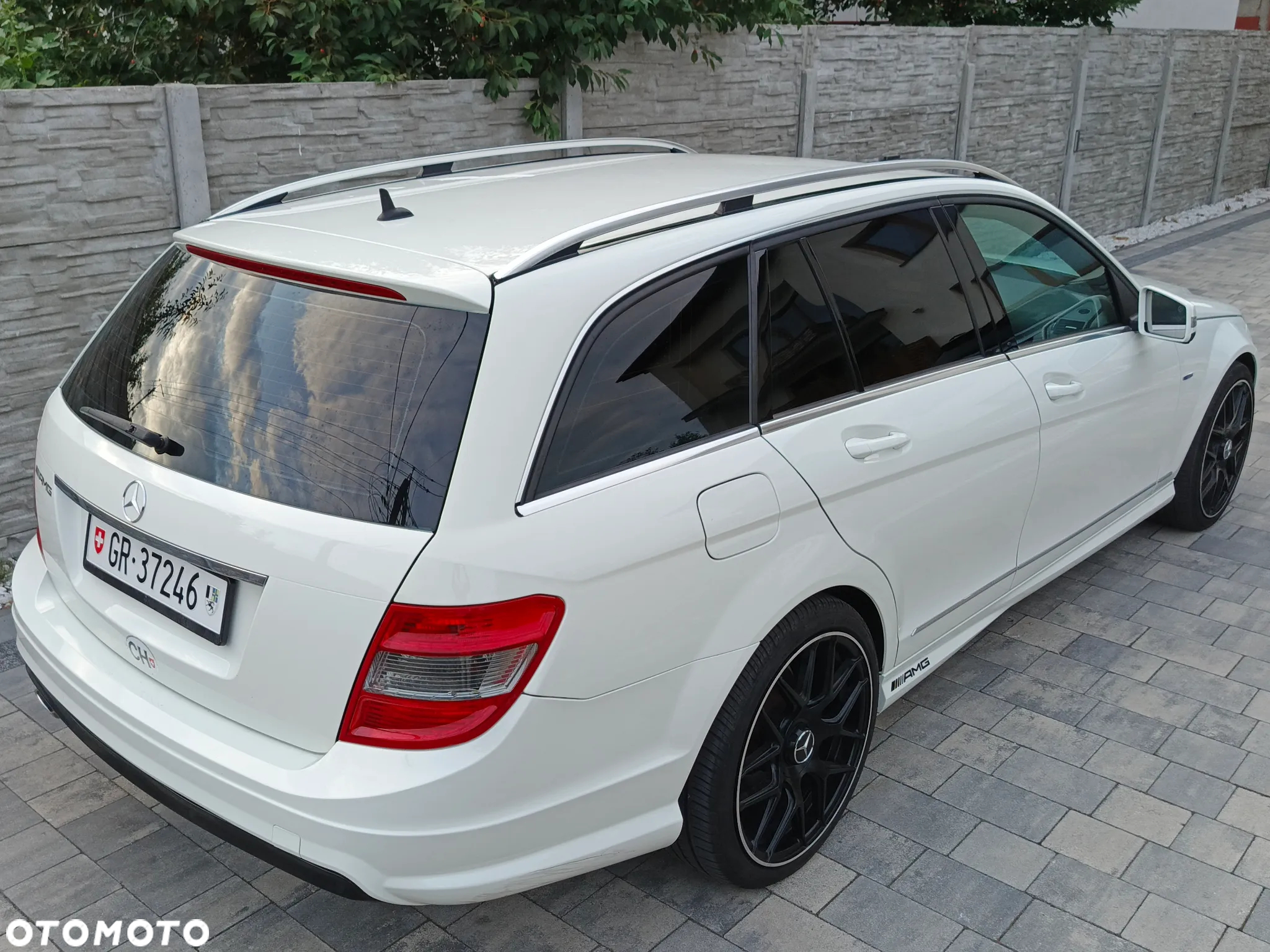 Mercedes-Benz Klasa C 220 T CDI DPF Automatik Avantgarde - 9
