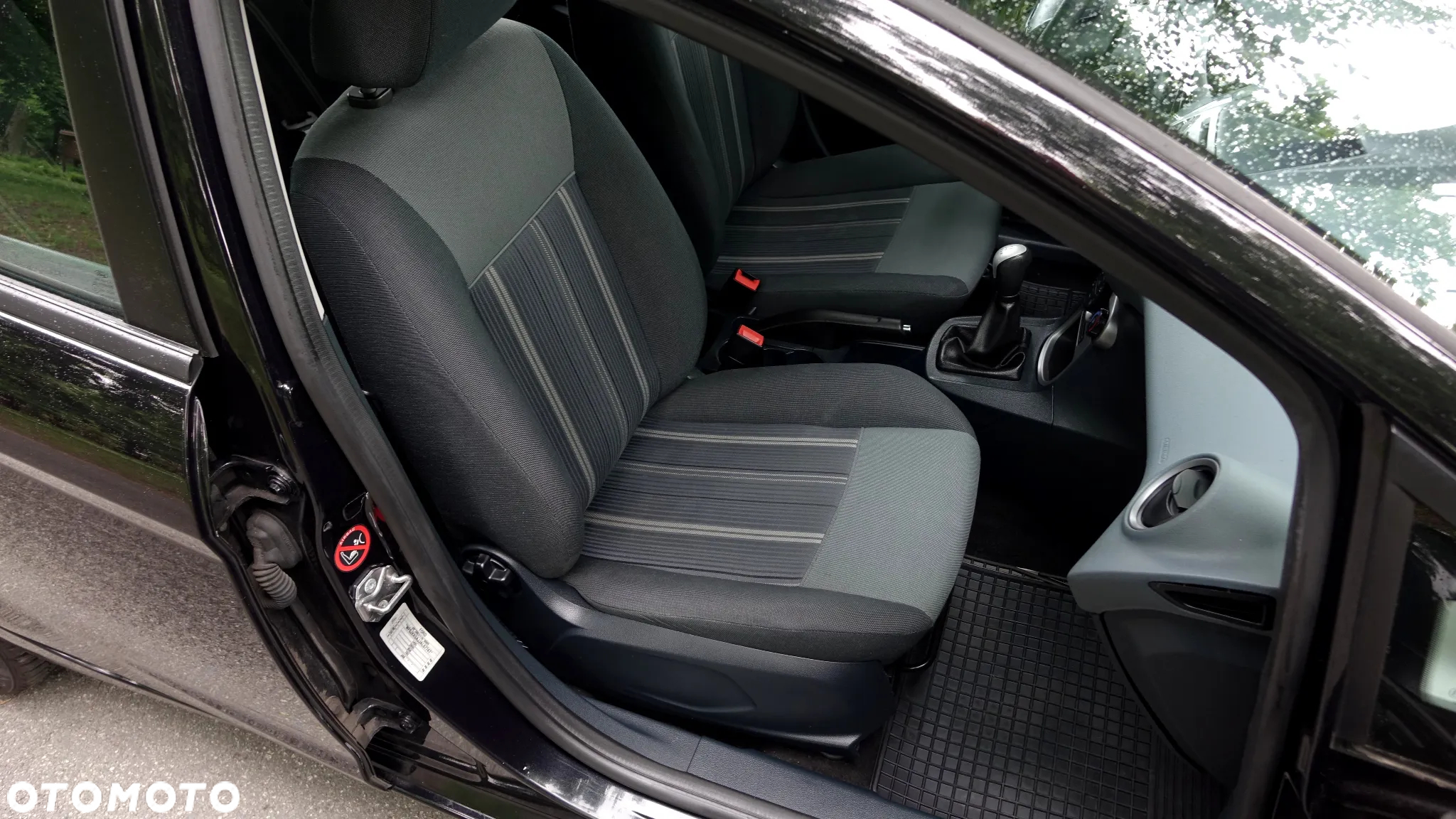 Ford Fiesta 1.25 Celebration - 12