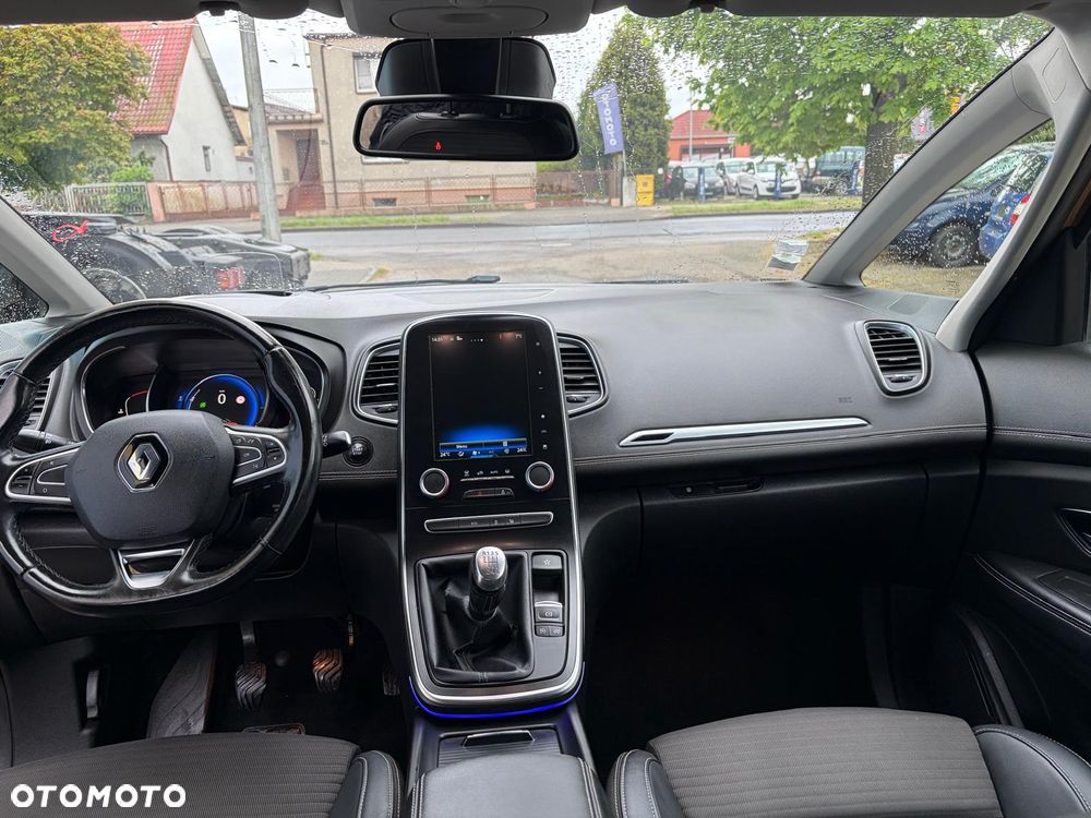Renault Scenic 1.6dCi Energy Privilege - 9