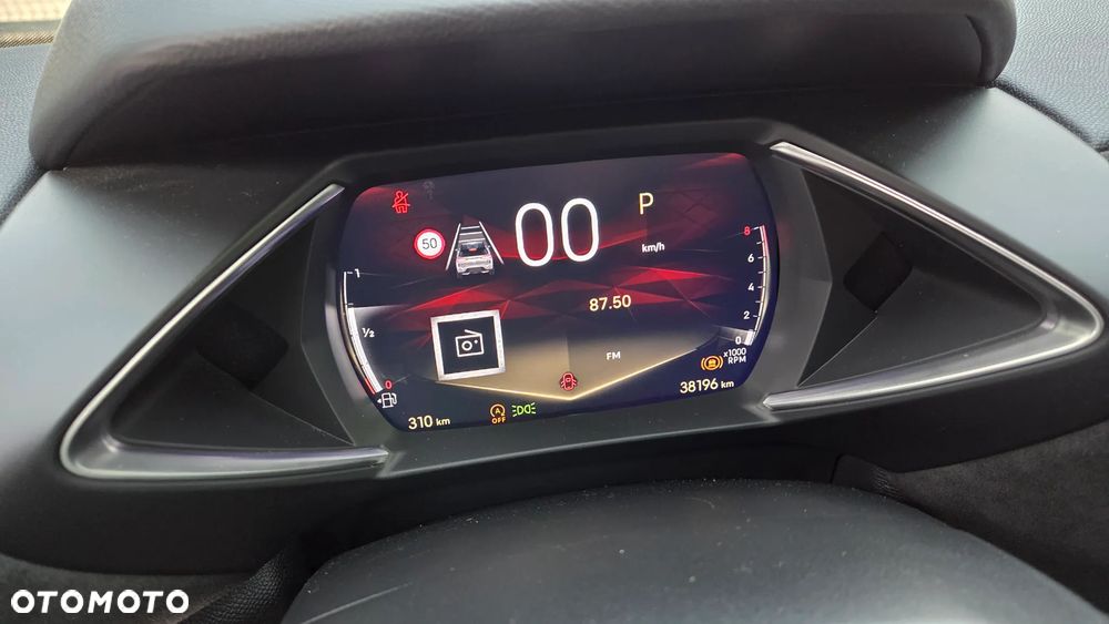 DS Automobiles DS 3 Crossback - 32