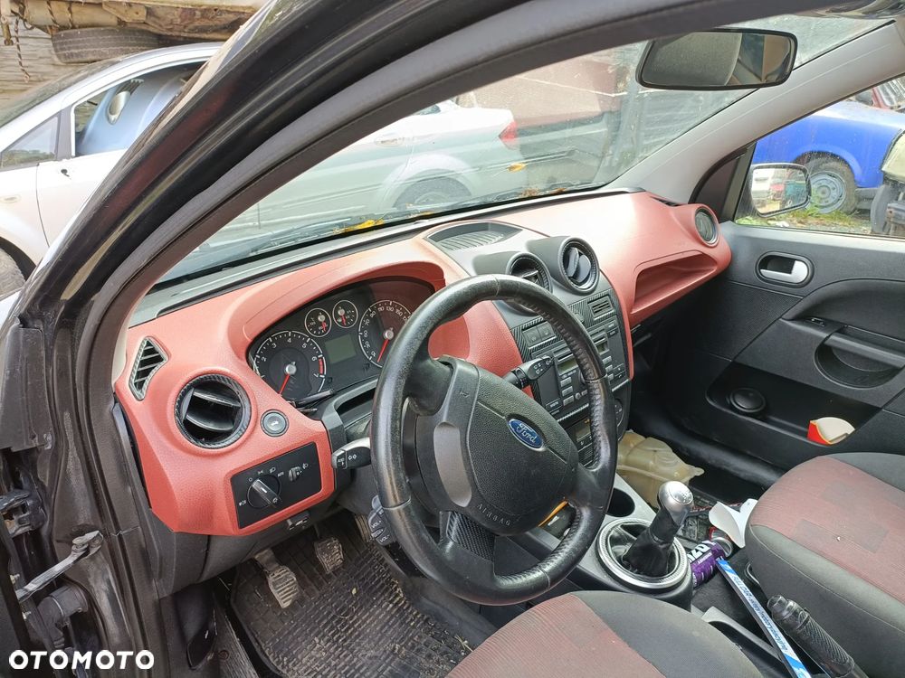 FORD FIESTA MK6 02-08 2006 r. LIFT 3D HB deska rozdzielcza + pasy lewy i prawy przód + moduł + AIRBAG * - 1
