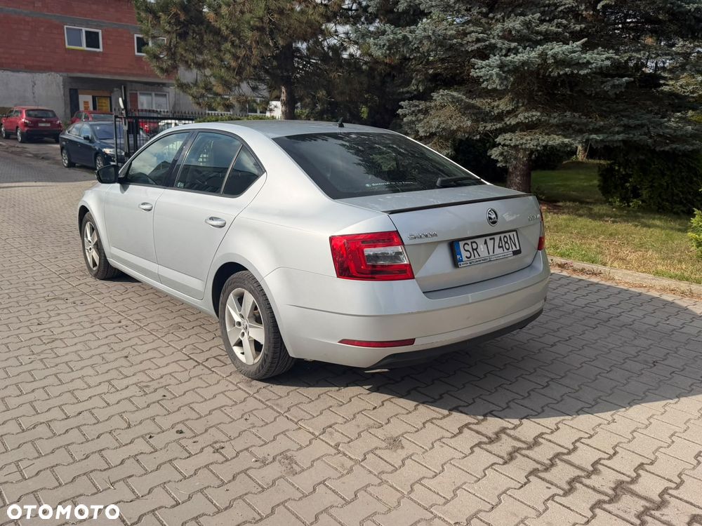 Skoda Octavia 1.5 TSI GPF ACT Ambition - 3