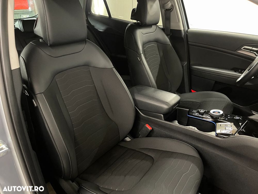 Kia Sportage 1.6 T-GDI HEV 6AT 4x2 Business Line - 11