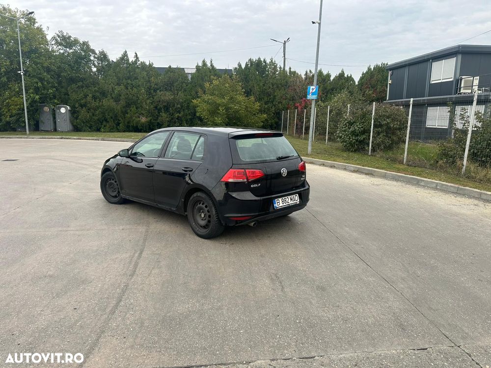 Volkswagen Golf 1.6 TDI BMT Comfortline - 3