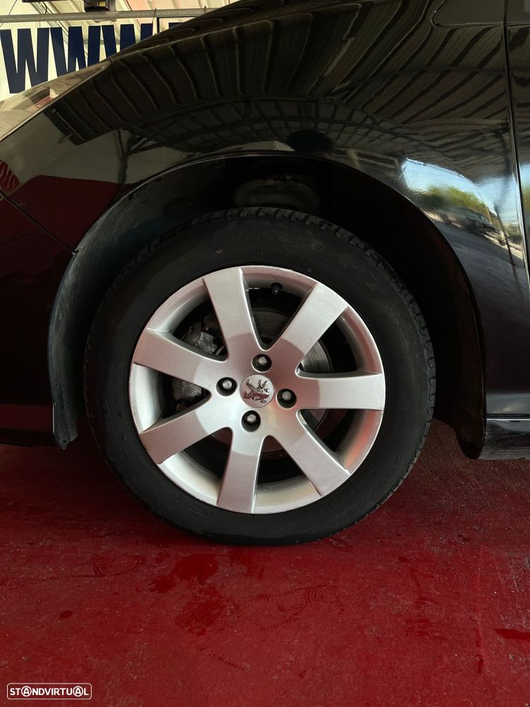 Peugeot 308 1.6 HDi Executive - 8