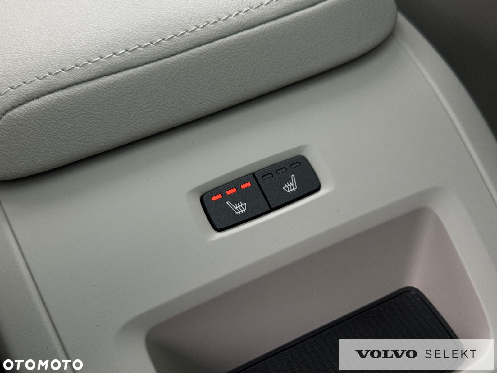 Volvo XC 60 - 24