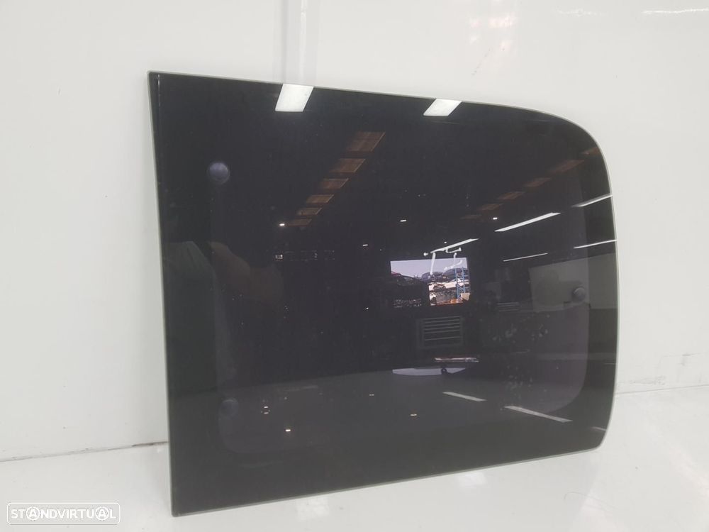 PÁRA-BRISAS TRASEIRO ESQUERDO PEUGEOT PARTNER S2 - 1