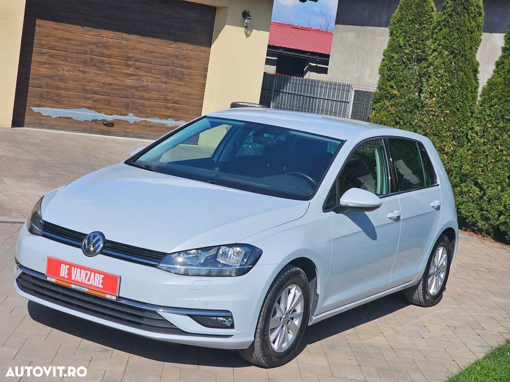 Volkswagen Golf 1.0 TSI Comfortline - 9