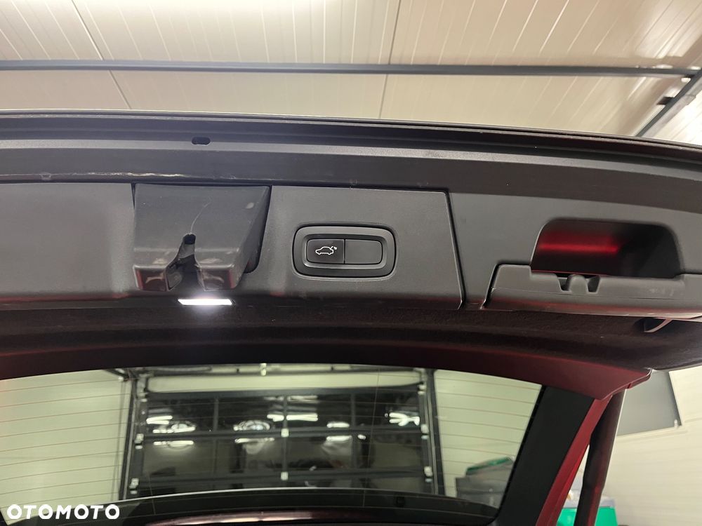 Volvo V90 D3 Geartronic R Design - 21