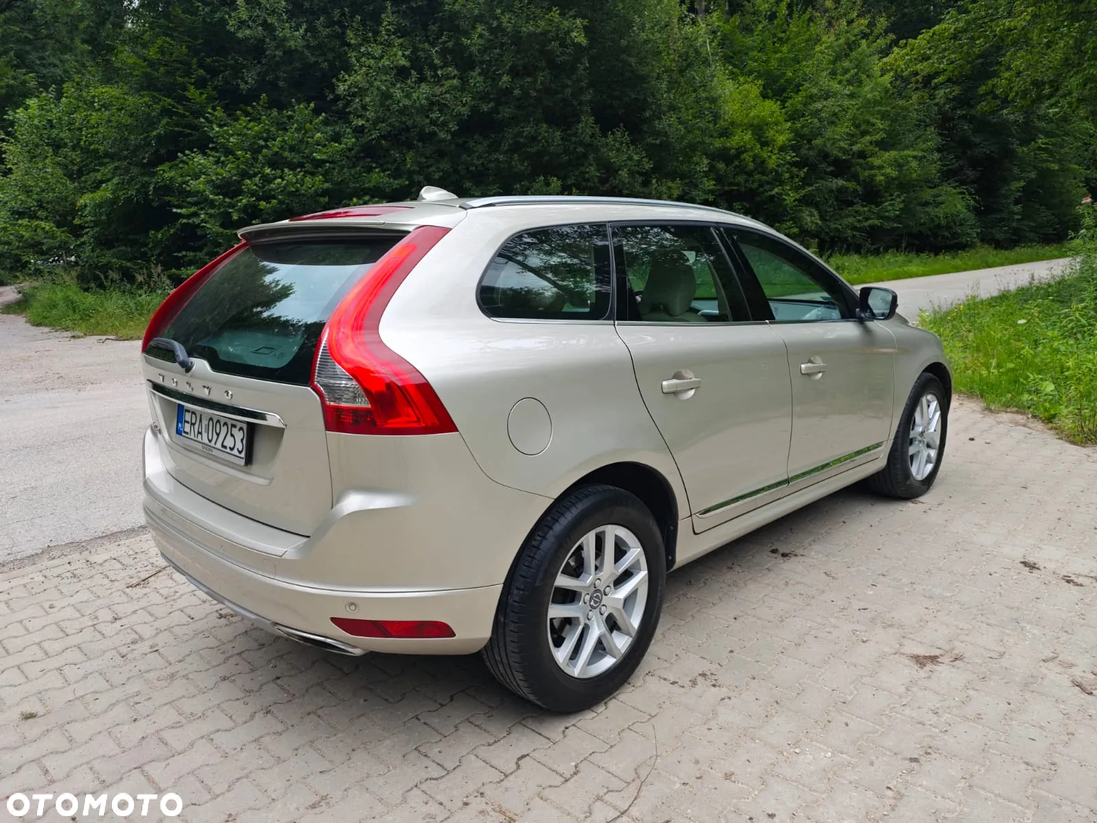 Volvo XC 60 D4 AWD Summum - 6