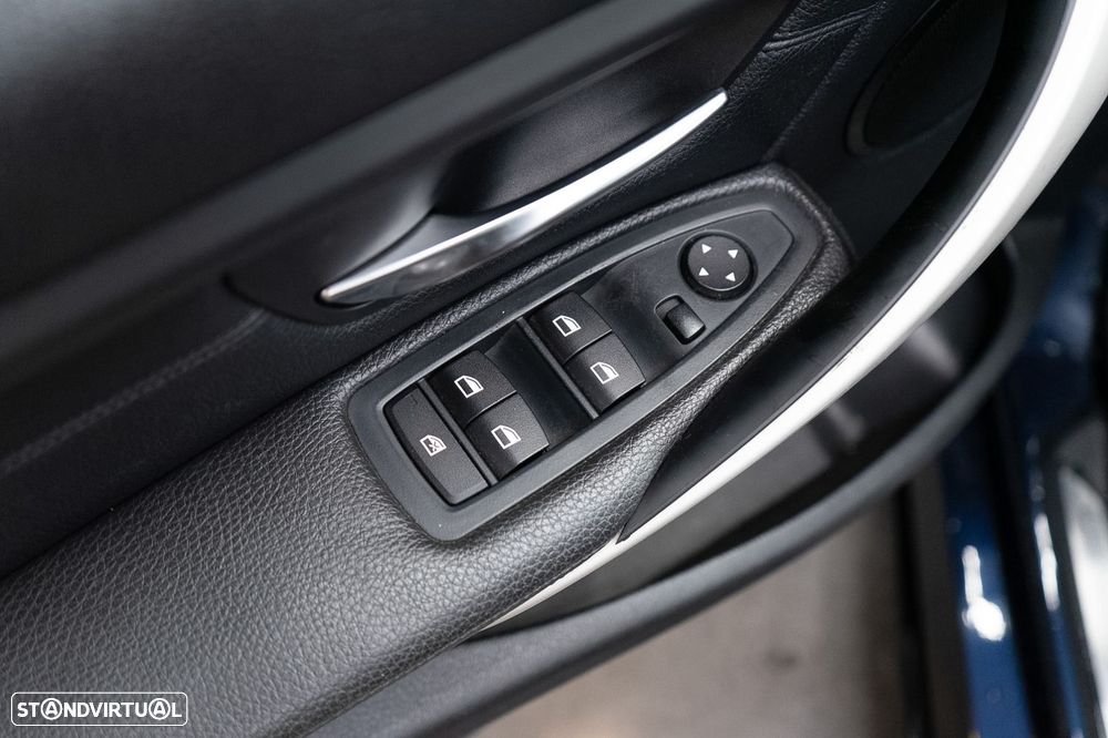 BMW 320 d Auto Pack M - 25