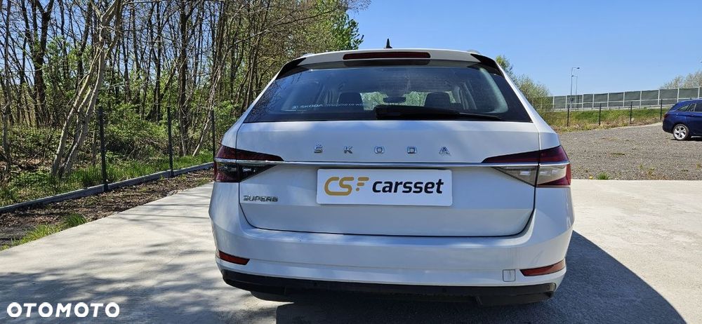 Skoda Superb 2.0 TDI SCR Ambition DSG - 10