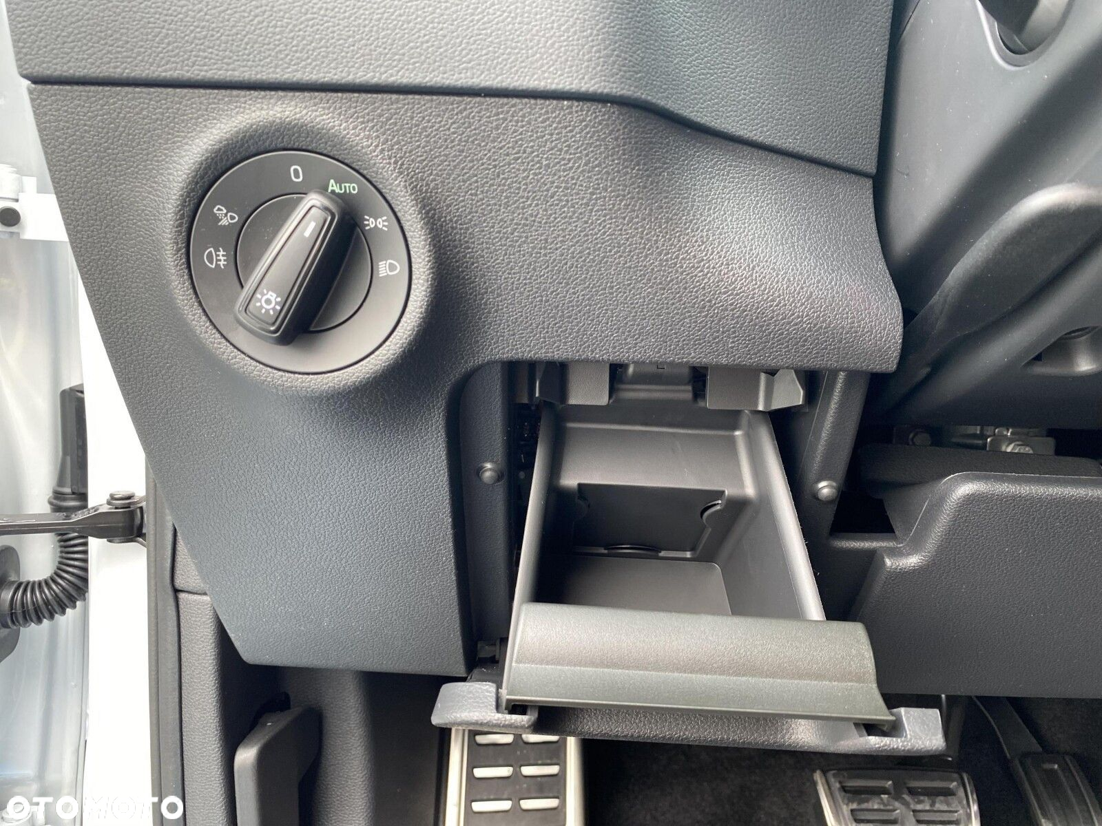 Skoda Karoq 1.5 TSI ACT Sportline DSG - 28