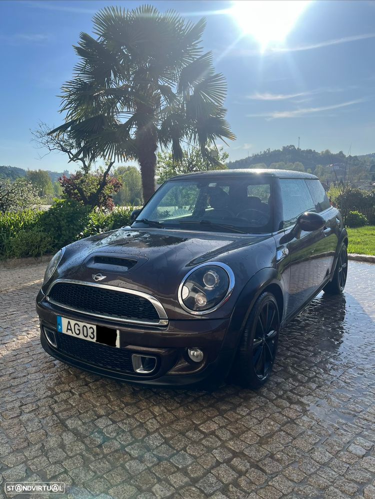 MINI 3 Portas Cooper S - 1