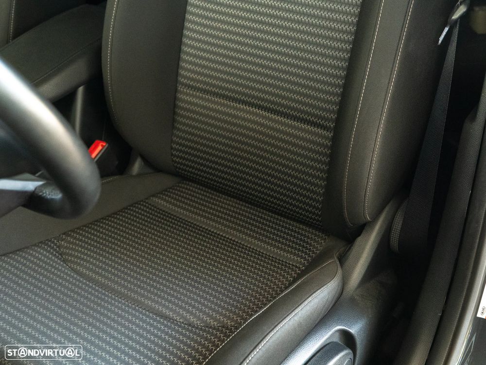 Kia XCeed - 14