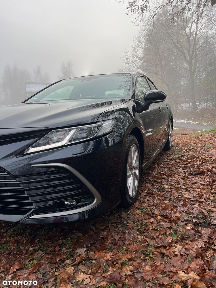 Toyota Camry 2.5 Hybrid Comfort CVT - 3