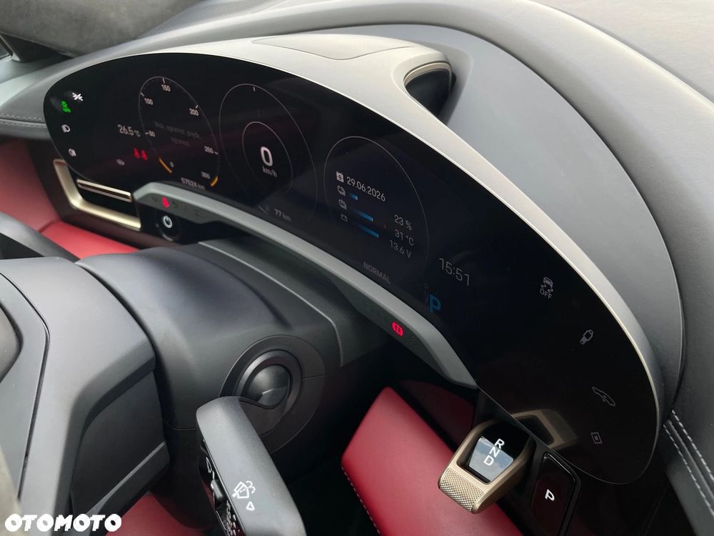 Porsche Taycan 4S Performance Plus - 30