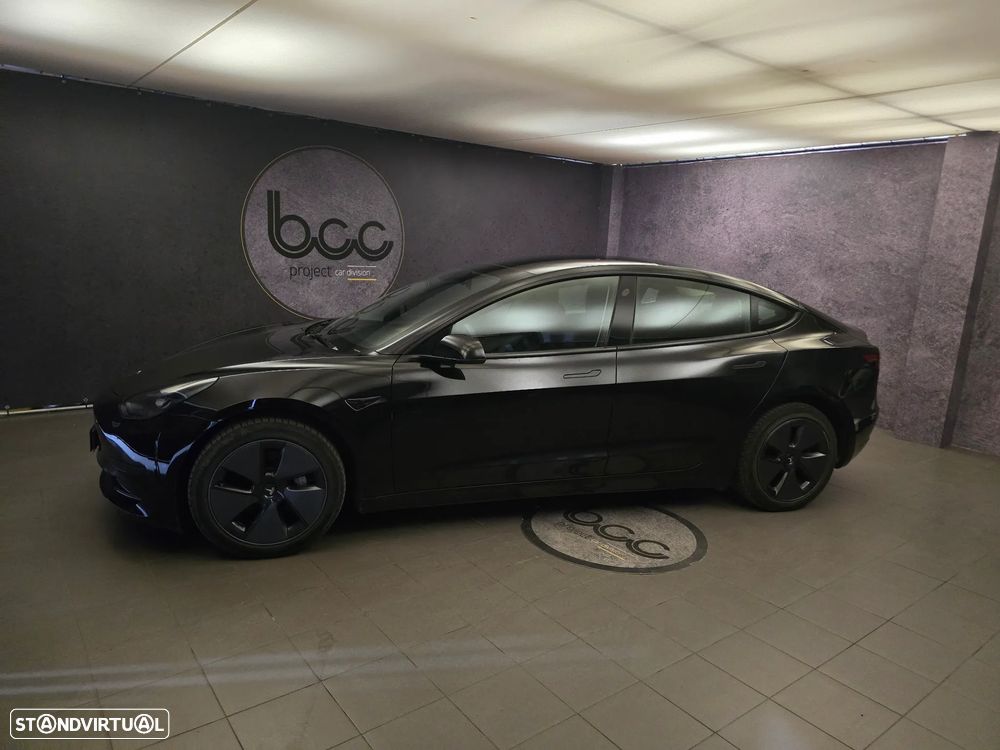 Tesla Model 3 Standard Range Plus RWD - 2