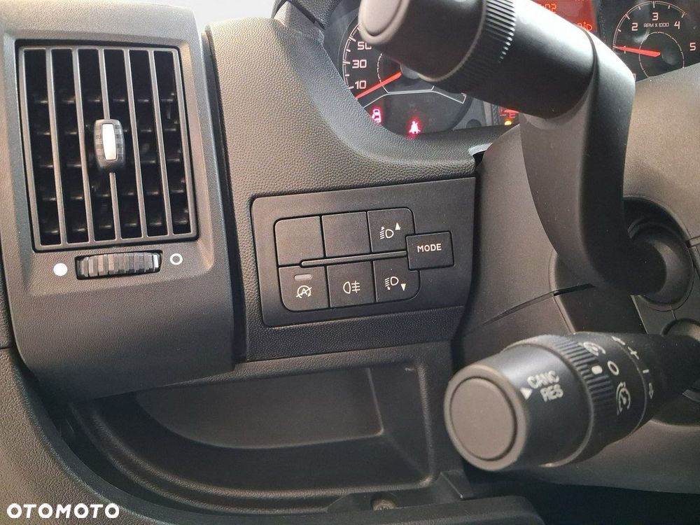 Opel Movano - 15