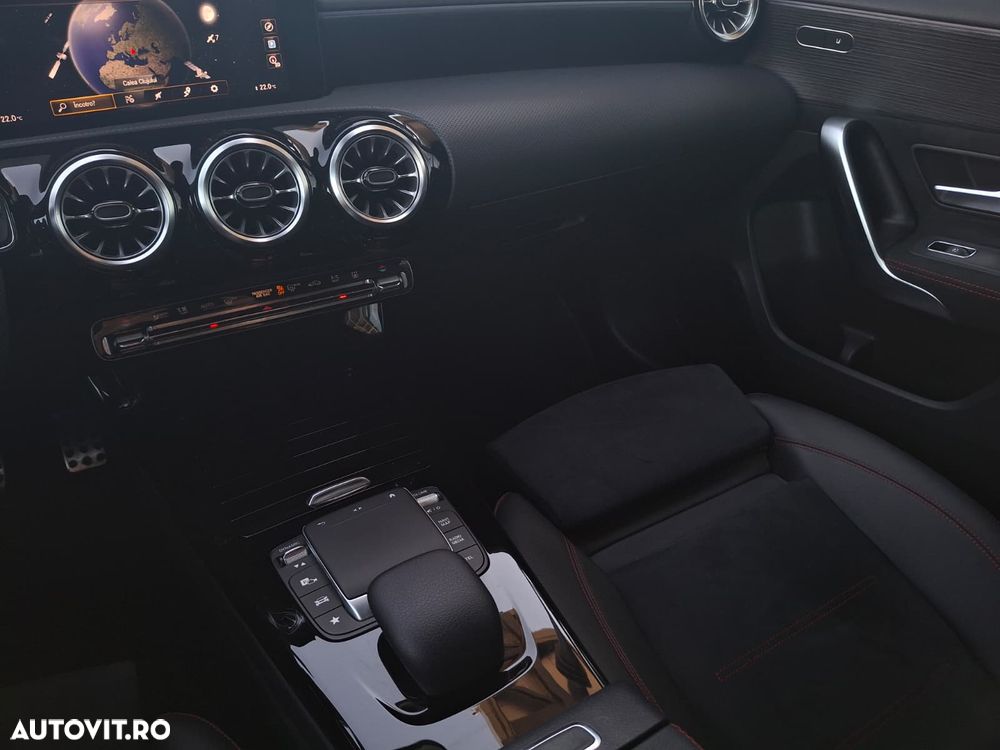 Mercedes-Benz A 250 e Aut. - 35