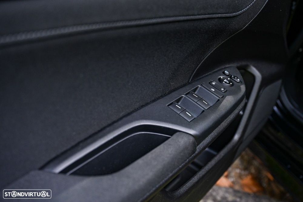 Honda Civic 1.0 i-VTEC Executive - 58