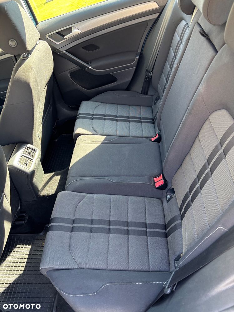 Volkswagen Golf 1.4 TSI BMT Comfortline - 14