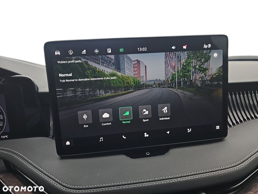 Skoda Superb 1.5 TSI mHEV L&K DSG - 30