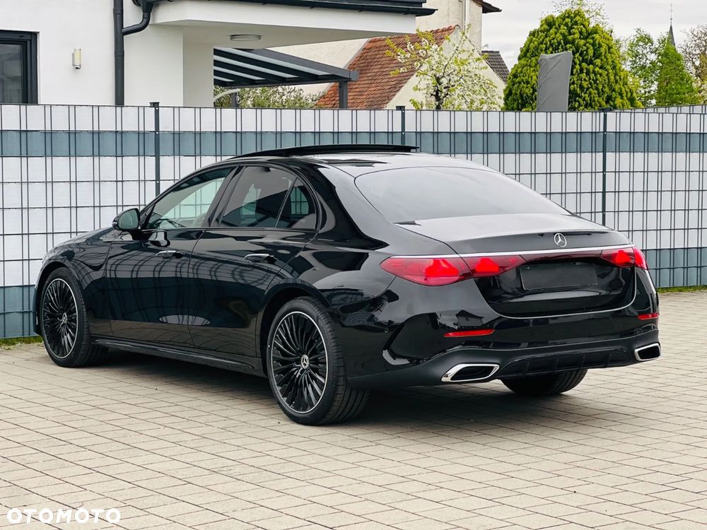 Mercedes-Benz Klasa E 220 d mHEV 4-Matic AMG 9G-Tronic - 7