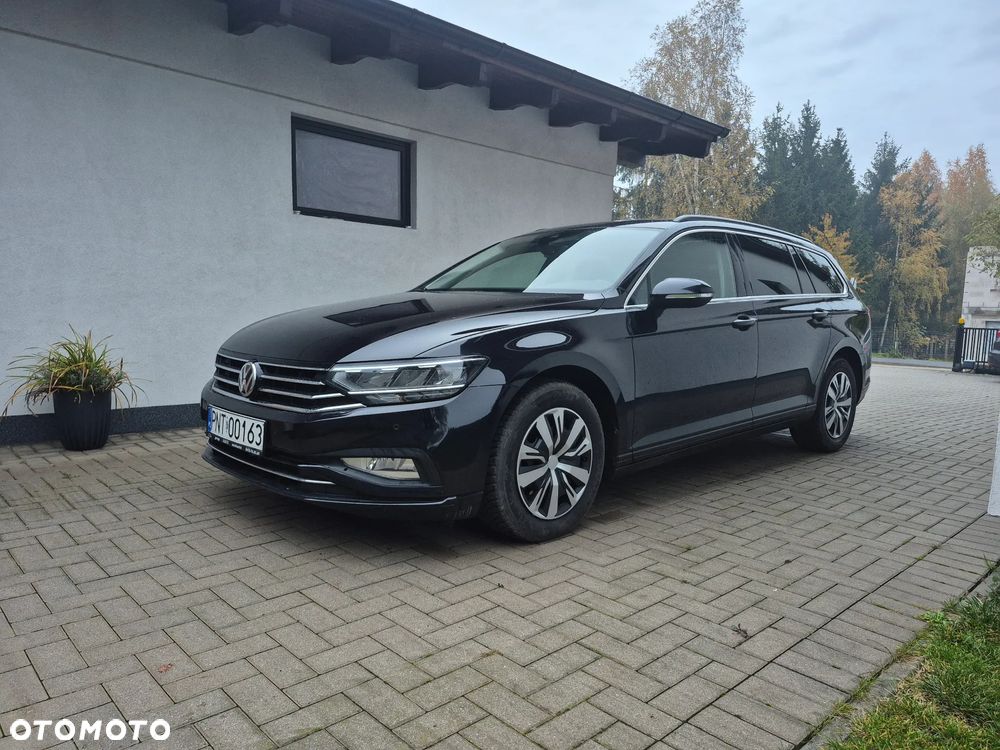 Volkswagen Passat - 31
