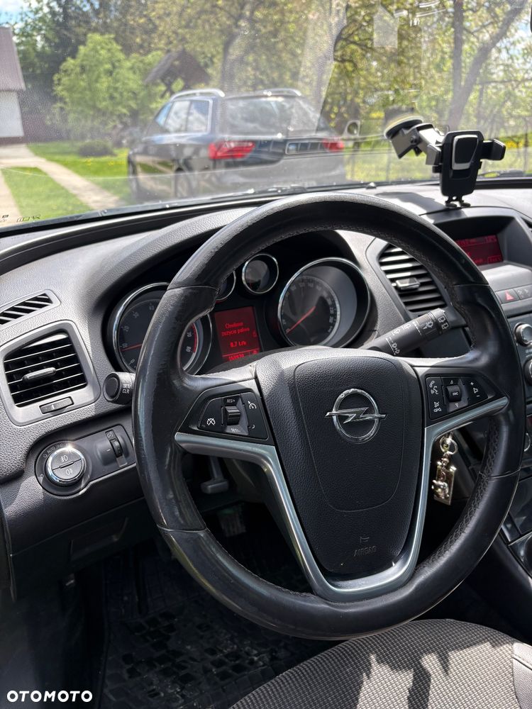 Opel Insignia 1.6 T Cosmo - 9