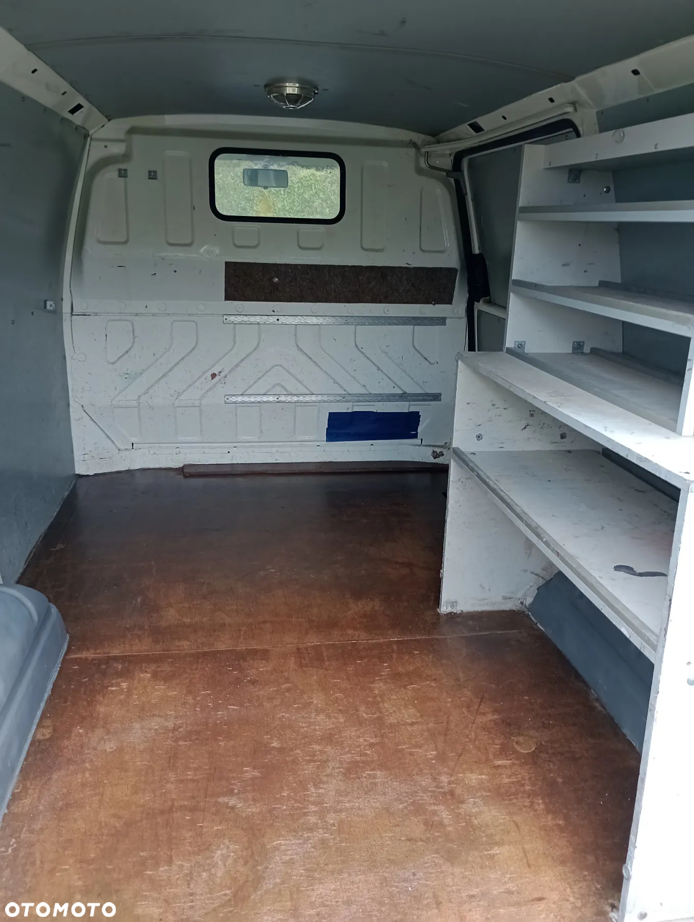 Volkswagen TRANSPORTER - 2