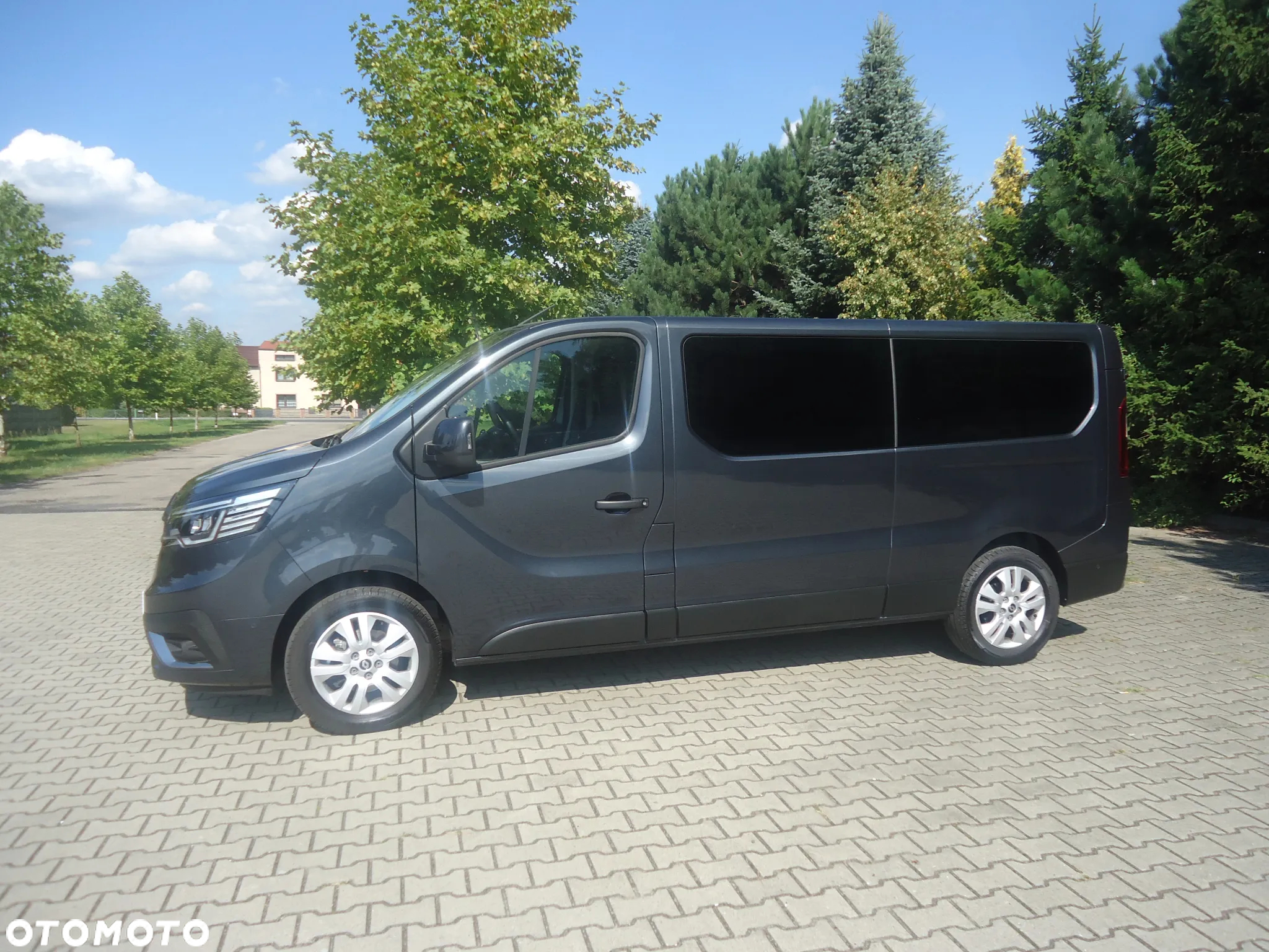 Renault Trafic Kombi 2.0 Blue dCi L2 Equilibre EDC - 4