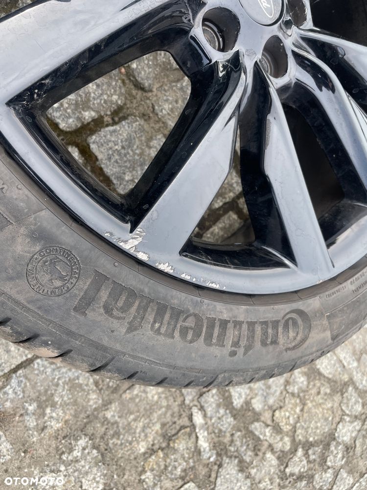 4 x Kola  Felgi z oponami  Ford Kuga lift 2017-  MK2 5x108  8j x 19  et 52,5 - 3