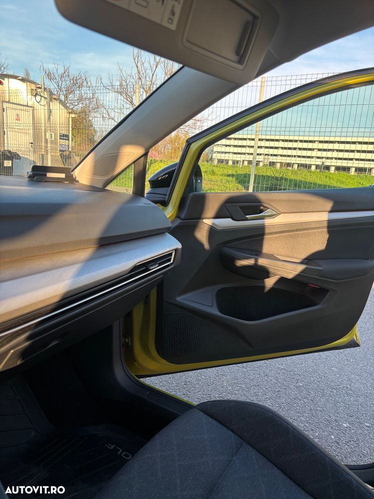 Volkswagen Golf 1.0 TSI Life - 8