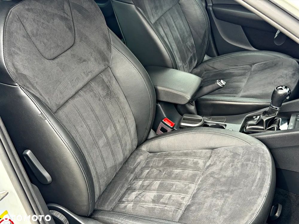 Skoda Octavia 2.0 TDI (Green tec) DSG Style - 28