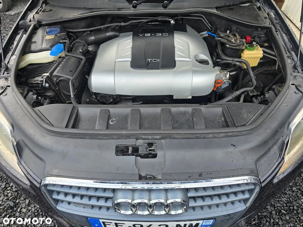 Audi Q7 3.0 TDI DPF quattro tiptronic - 34