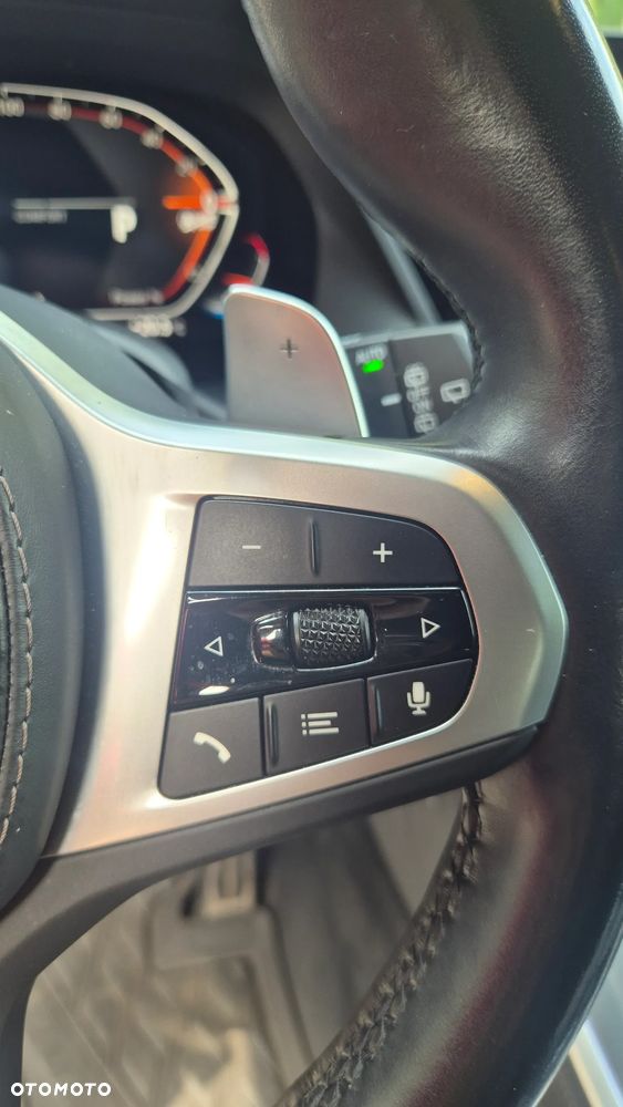 BMW X5 xDrive25d - 18