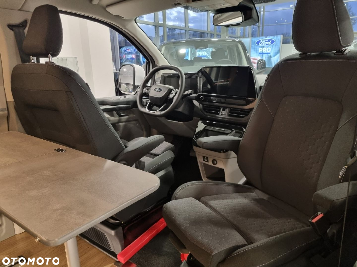 Ford Transit Custom Camper - 17