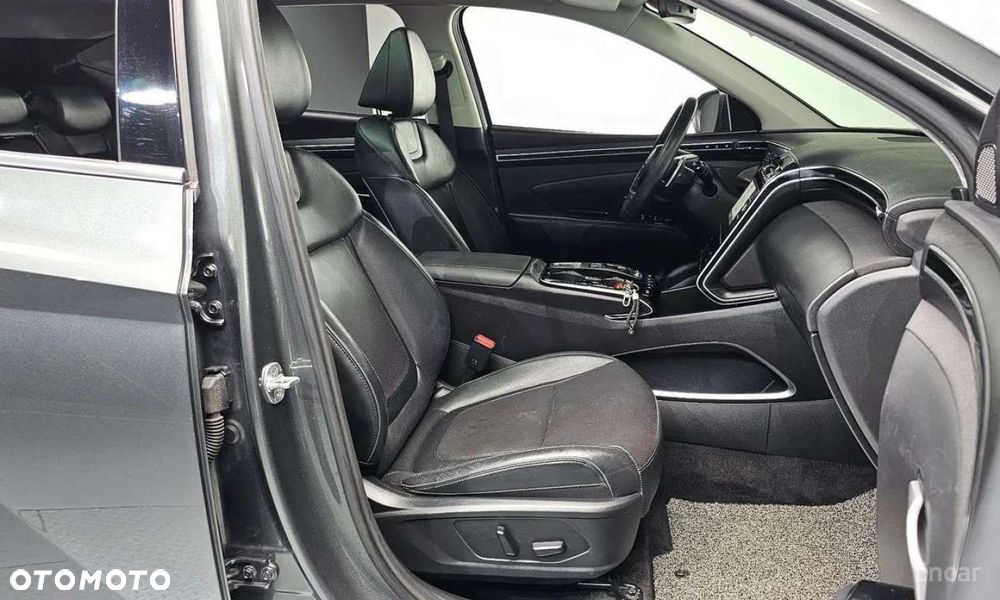 Hyundai Tucson - 8