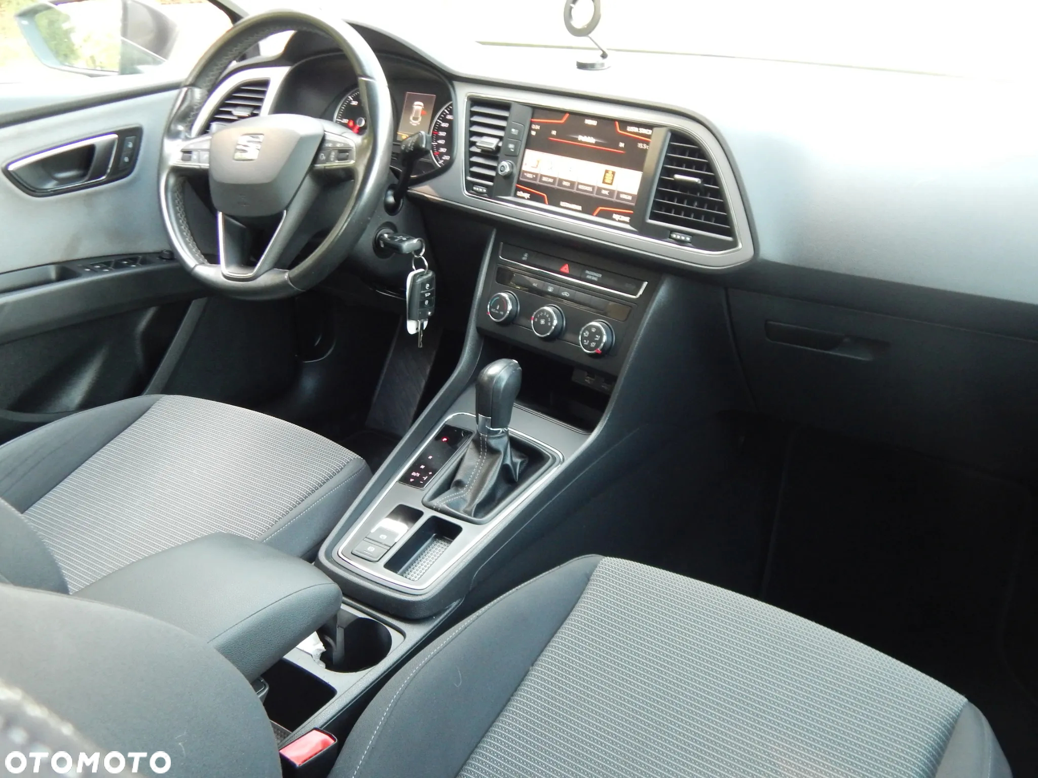 Seat Leon 1.6 TDI Style S&S DSG - 12