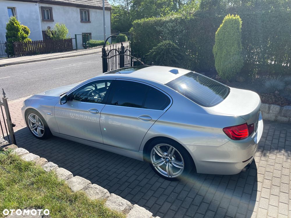 BMW Seria 5 520d - 9